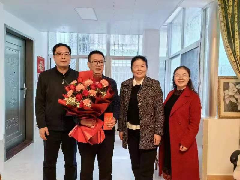 E341065369BAB1AA07C8D95EF2E_DA58792F_D803