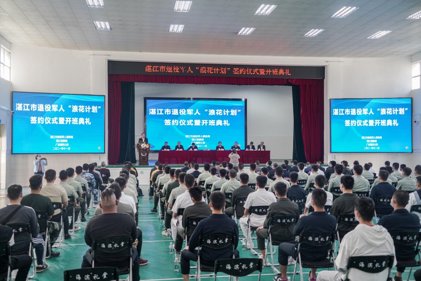 ˵��: C:\Users\gdouh\Desktop\�˻�����\DSC08065.jpg