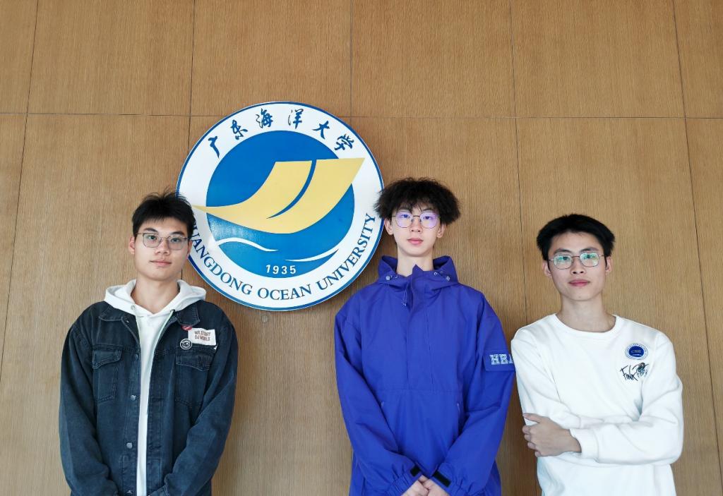 D8C08318FE73529356E2CCCA538_2D0D094C_18140