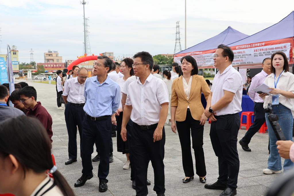 BF558F04A27170753C44CBAE11E_2209624E_19C61