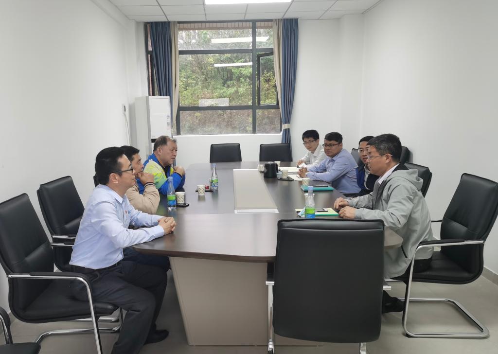 5F9A8424FFEBCE91B37CC514E82_B3E5F4E1_11D17