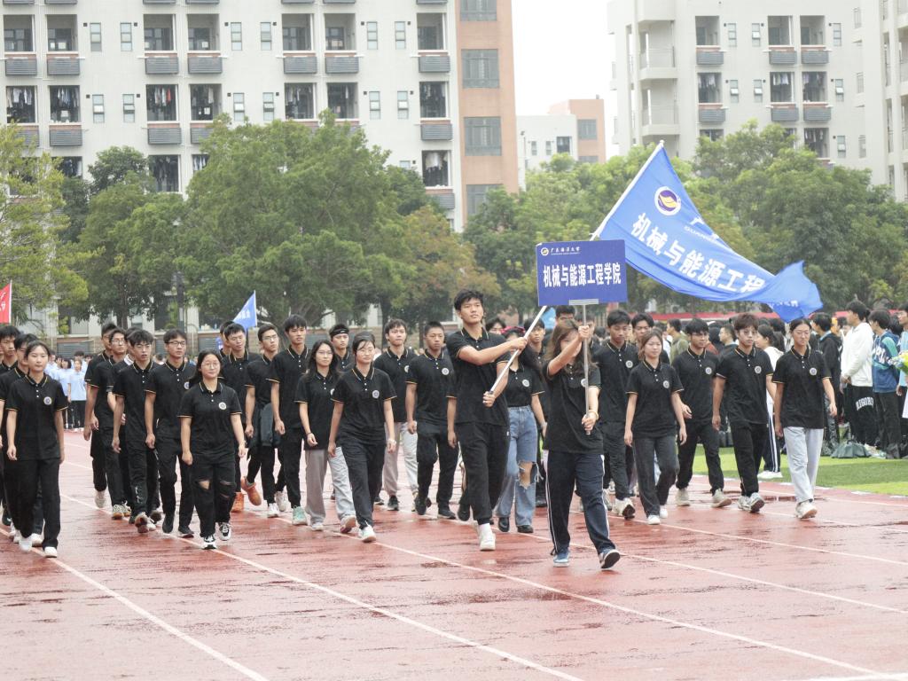 C4D5FCF645BD9352877628F6A7A_E48F8505_23338 23338