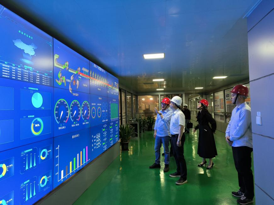 732469306C9A44A240A8AAF17AD_B9B9F51F_9F8D8