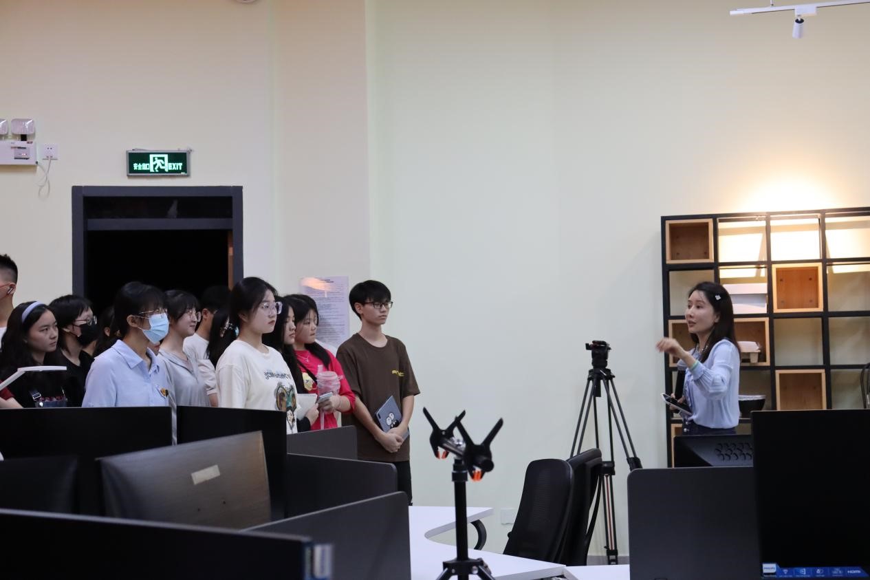 23B0D4A4D843CFE90487E472731_617D53BD_1A300