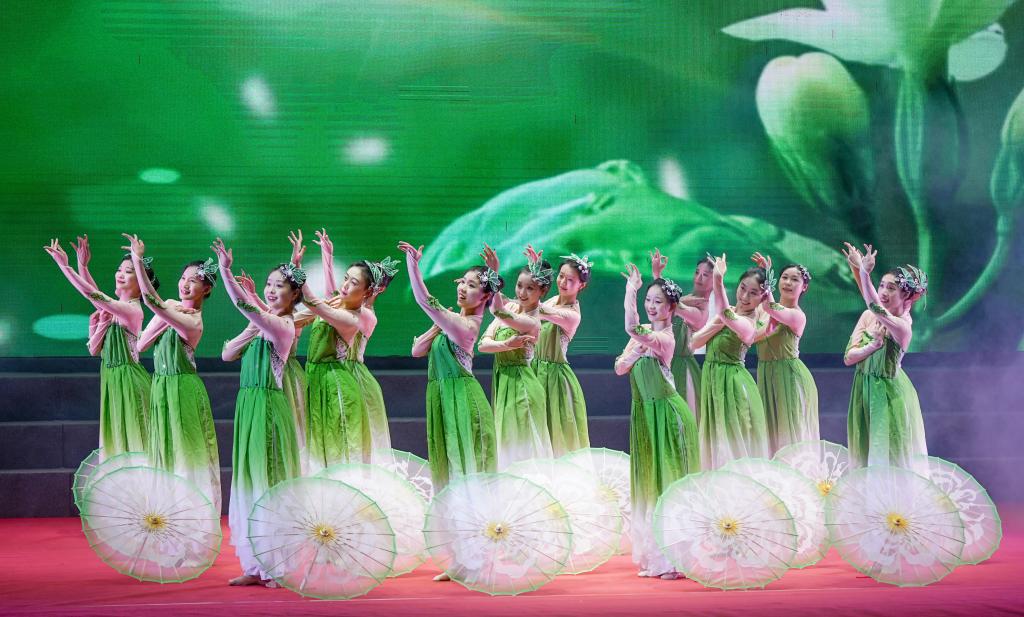 7F2238DDB7C4E4F29B99823A581_867B8172_18DF7