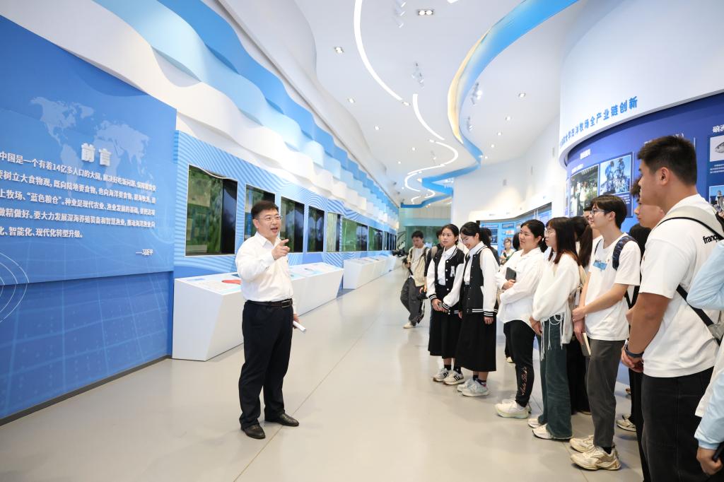 321B0FBEA5D5C4EB0470111E54B_B9D273C4_15157 321B0FBEA5D5C4EB0470111E54B_B9D273C4_15157