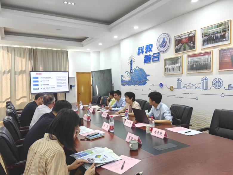 67081C294EAF2FD95638C87FA3F_A46E7628_10CBD