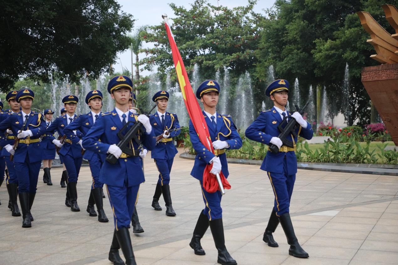 3D32F2007D1BCCF3EC0BC453F27_F80D49E2_2E9E0