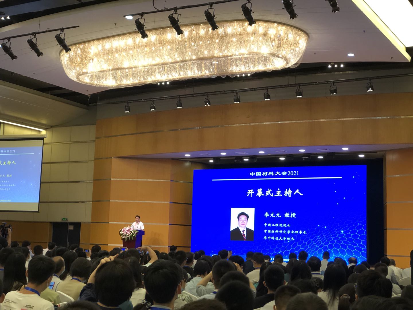 5830EB4CC5F952018FC98B6C7E0_DAF49726_2BD1A