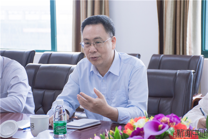 C9605479522935FB67577C27FC9_2B12832F_5DE11.jpg?e= \