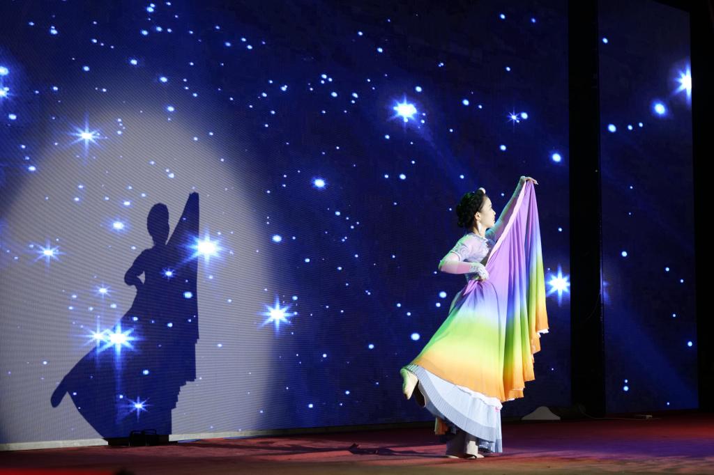 DDC80B841AE80C35742ABC7AB63_80F2EAE5_12D99 12D99