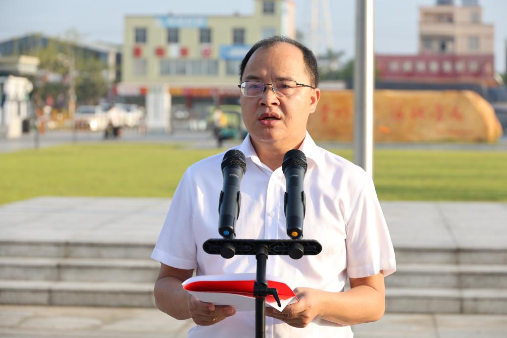 B30988E224BF4CE31EA7D7BF69B_52C536F1_F374