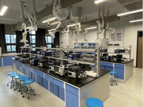 469C80FAFBD99702964DED4D65E_2ECF22F6_8799