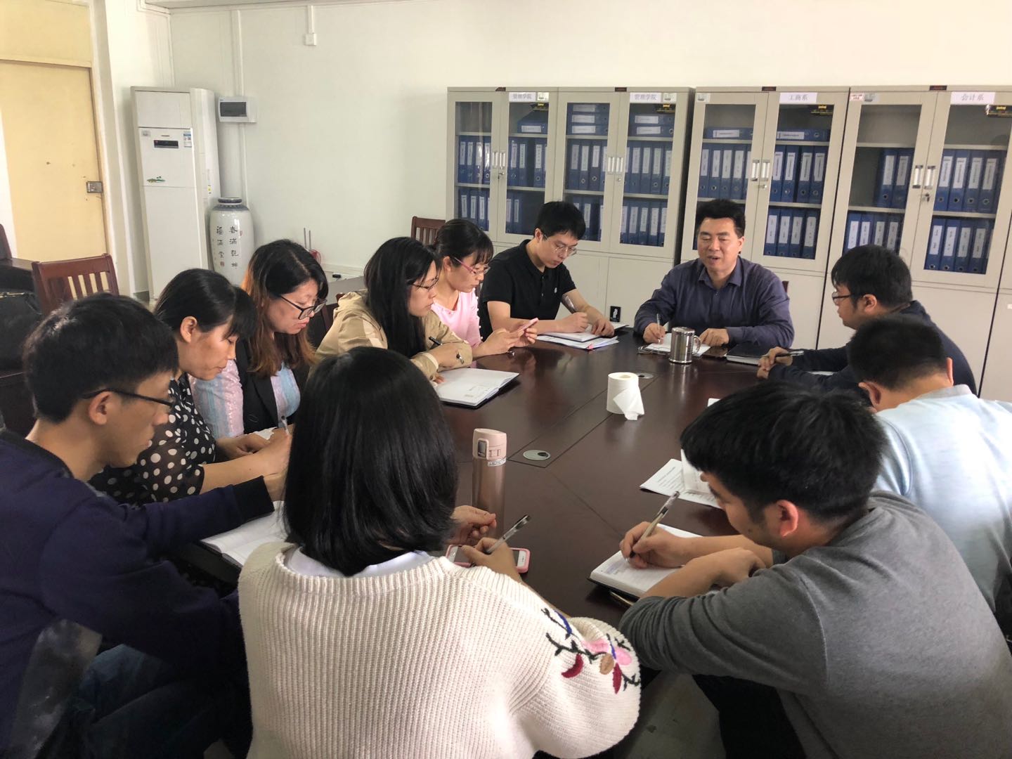 1522207878694834.jpg 1522207878694834.jpg