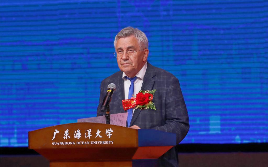 9C851FC611409015285417252BE_7952B3D0_1050A 9C851FC611409015285417252BE_7952B3D0_1050A