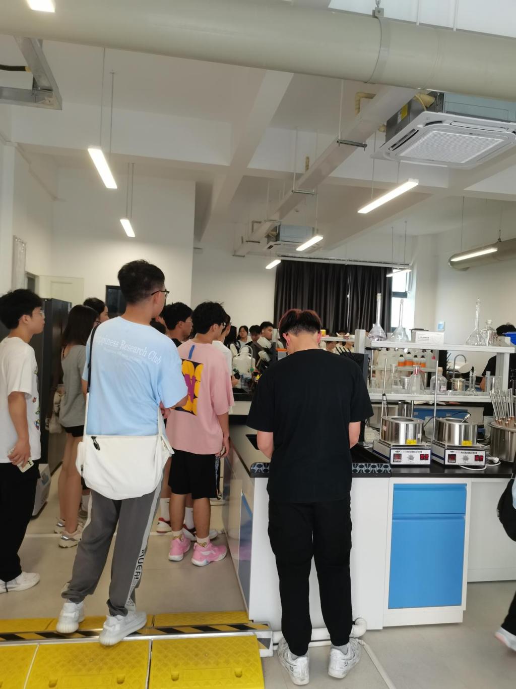 5E4D907E574ABBD59CF45FA8769_C62E8726_1EAB2