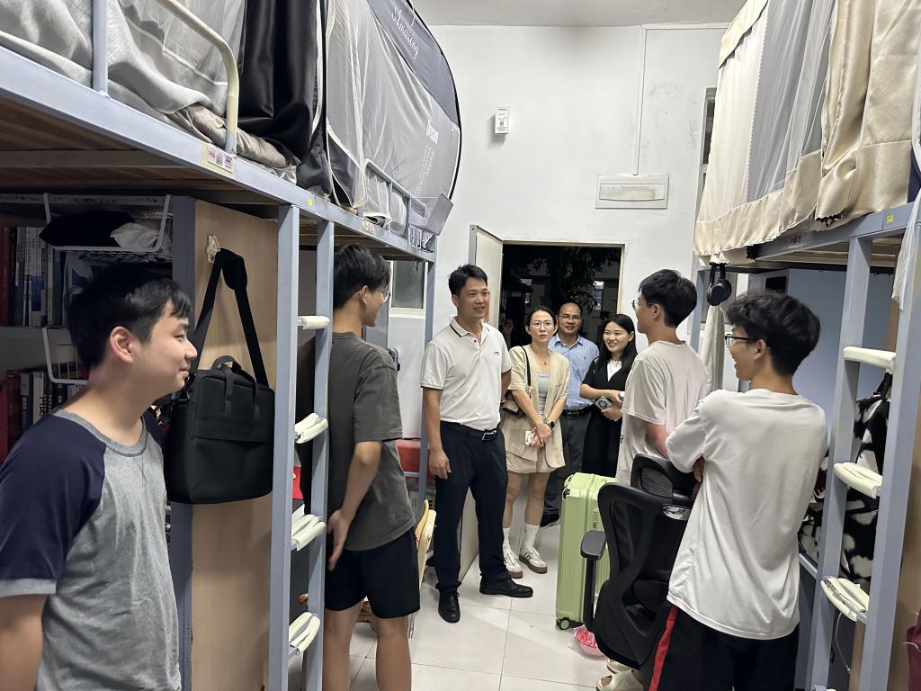 ED1DB8BFA0012A00DEE35CEFA33_FDC42377_1E093 ED1DB8BFA0012A00DEE35CEFA33_FDC42377_1E093