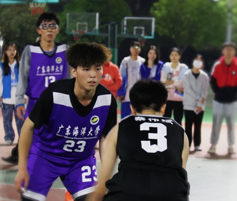 75AB4F8C2EE8EFF4DE7E032BA28_02D0DA85_26927