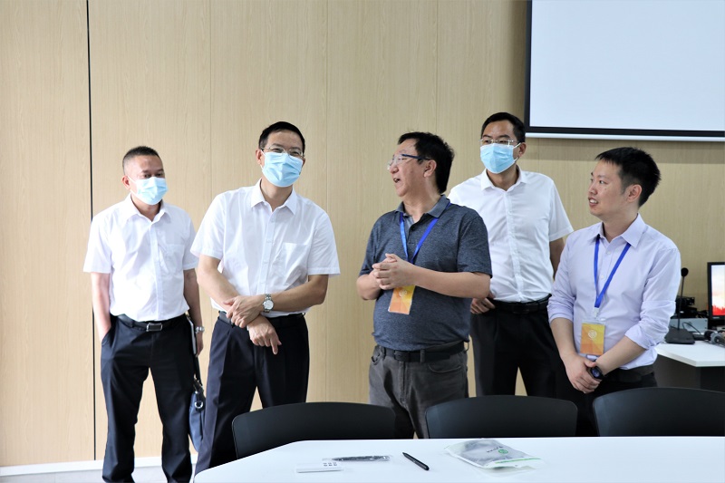 0FCE969EF3172F81D8C8A8C2DAB_46595E64_2349B