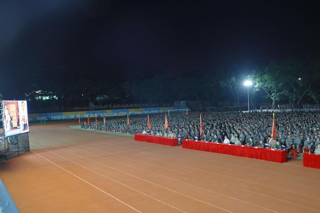 CB2FC4E9CBF0FFBA0BC83717391_B9D741AB_FF72