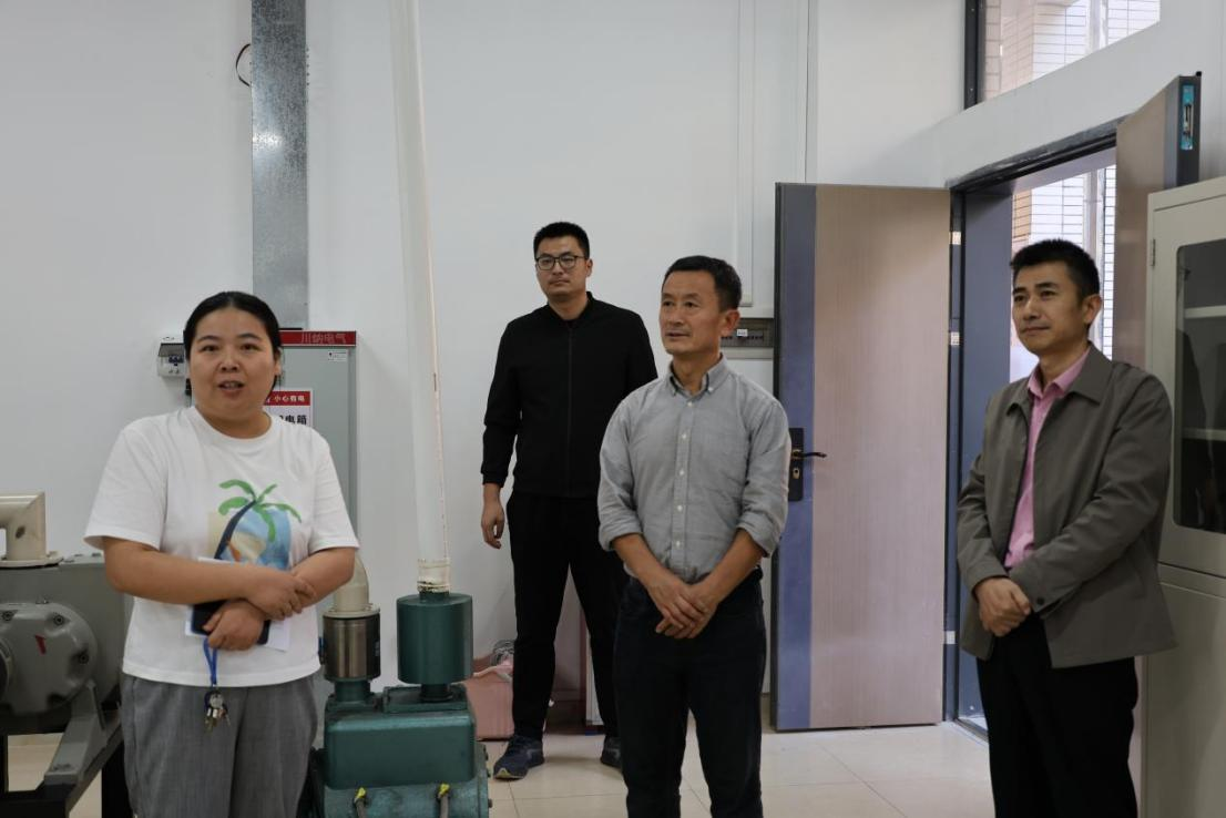 CD3209665EBFD9EF12AC2CB2AF1_012D5A61_7DB10