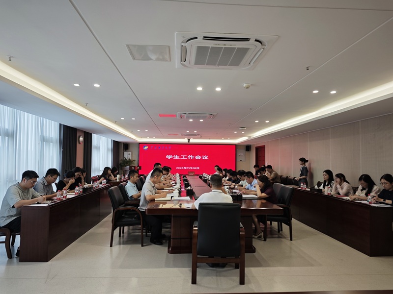 5A4B9642537174C9E35BACAAA01_2F3313A4_211D2