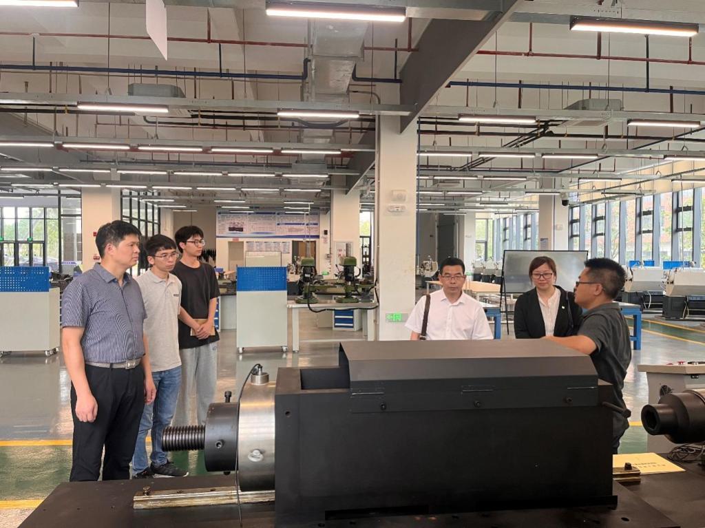 5E6CC91D28B88FE93F9A0C69E4C_7A14ACA4_1DA63