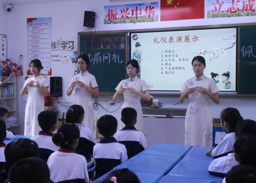 E54F948B6D79065537D9E4F3BD8_D1913697_15562 E54F948B6D79065537D9E4F3BD8_D1913697_15562