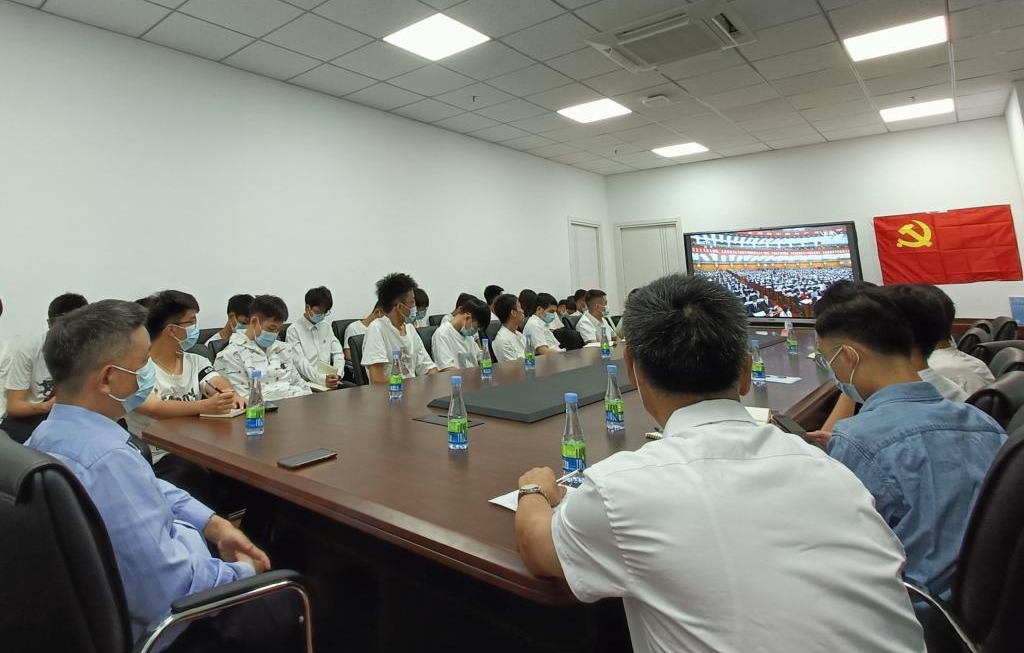 1E0CFC10FD455F77A3C6A3BE3B6_FA65B2D8_212B1