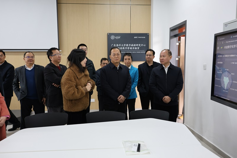 1BD9964AF49D15550AF3C92302D_6BC61E17_59217