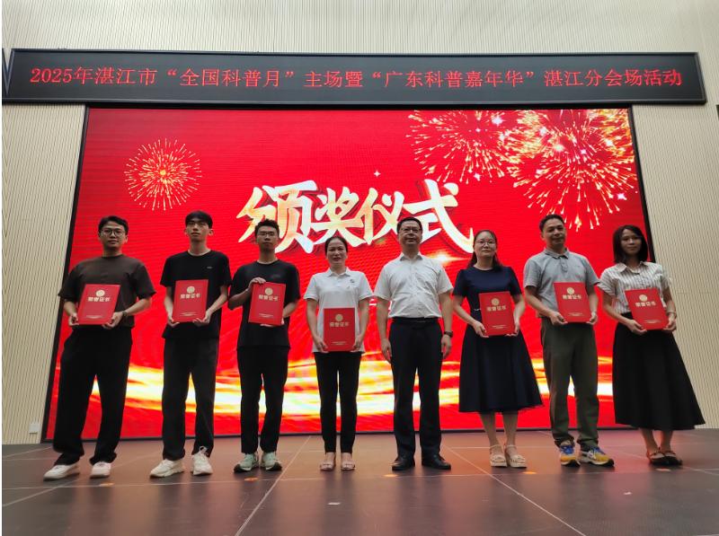 90A07C363B31F1016D310ED8915_1DFCC73A_158B2