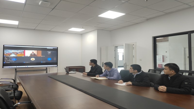 342FB408CF6D3FDBF4DB0E432A5_2D2F0978_F143