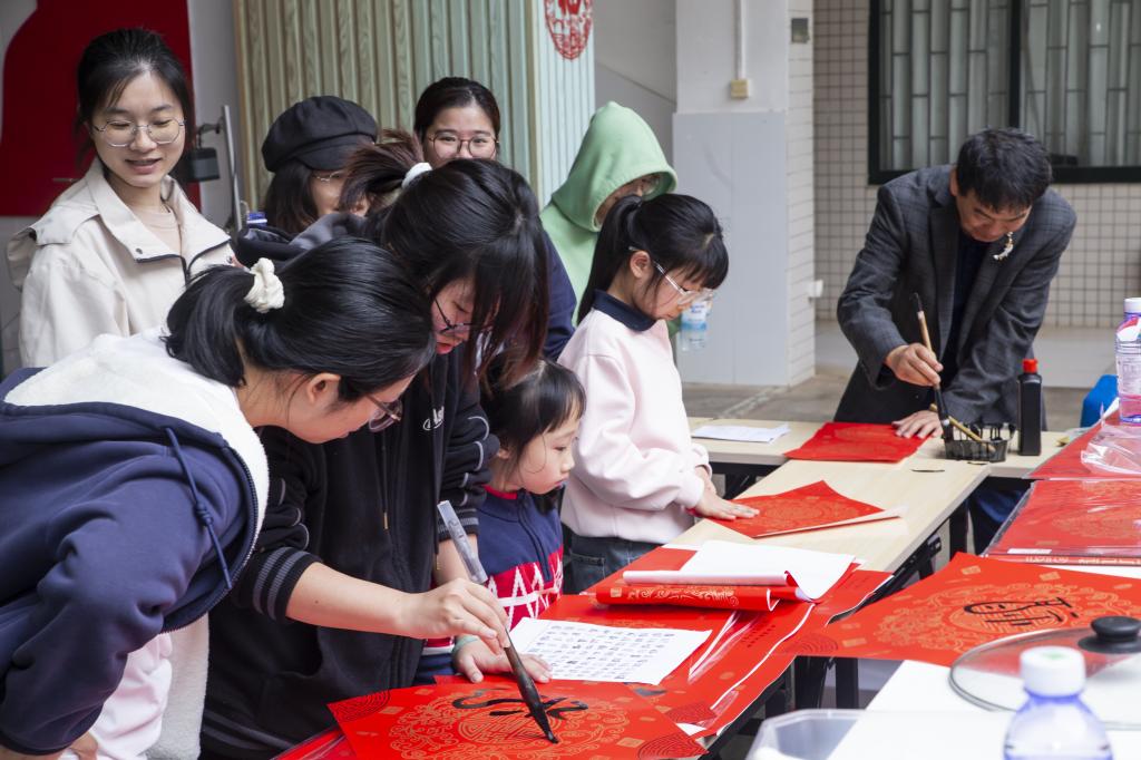 514887A78822A60B29A2C80AE54_417E6228_18F9E