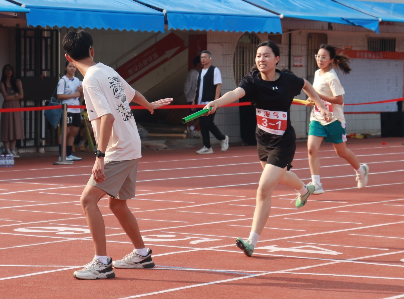 5F9D1379667FCCC438010D68860_7DC082B6_4F6EF