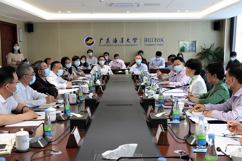 B3586FCA388DAC2860A3330AF68_0A141ECC_350FA