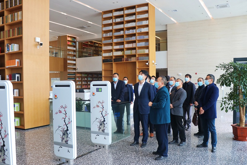 2084CBA875E8A6A2F847E631EDC_CAC3ECA8_30187