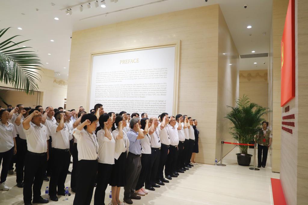 5E7BF76BFAA4A56A11D7E1D15FF_88228051_13E10