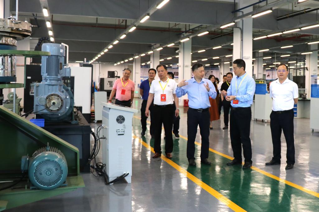 06CB809D67478E68BF57CEABAAE_564B8962_196EB