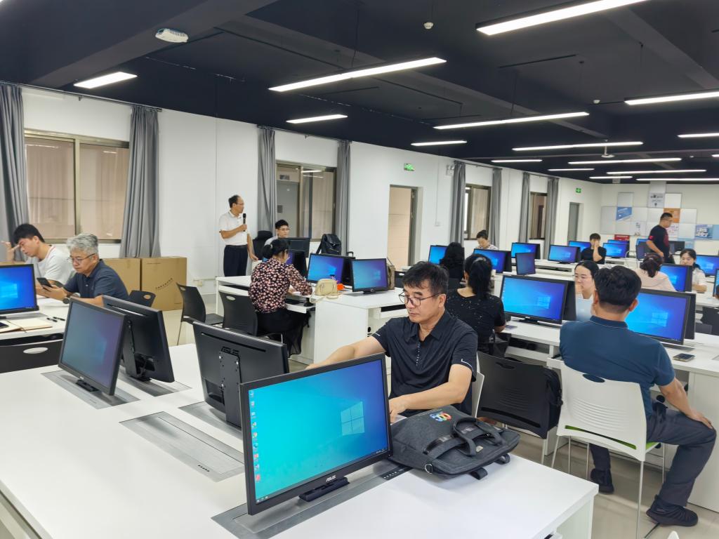 8E5DA9E45629441E68443A3B877_06D5F101_17C87