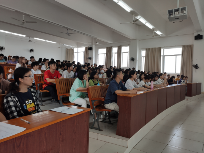 EEF7078D812EF2E63A8727701EF_C2099551_AC730