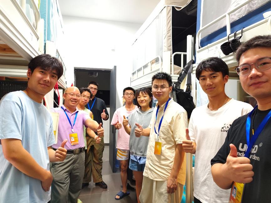 66677DD65E2E81194F3D00E804E_FB191736_169D8