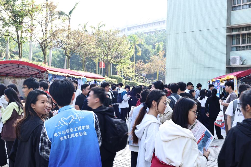 D72D929AC6F16BFBA60122D0DFC_6CD02D21_2377A