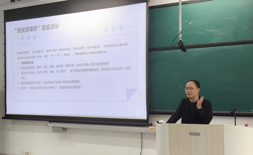 F1C94FF4B4B6614627B56CF7F55_9E2B3539_5B704