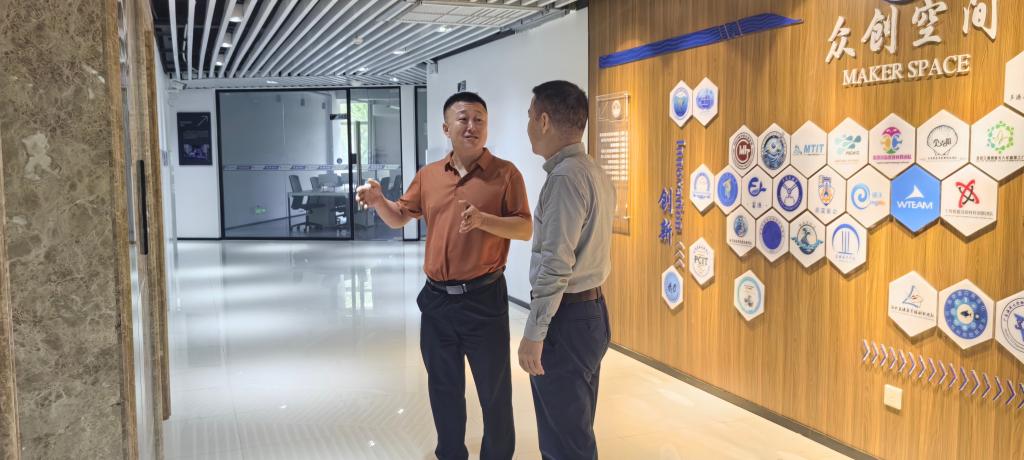 84137376D0C8284EDCDE496E4DB_6368189C_13816