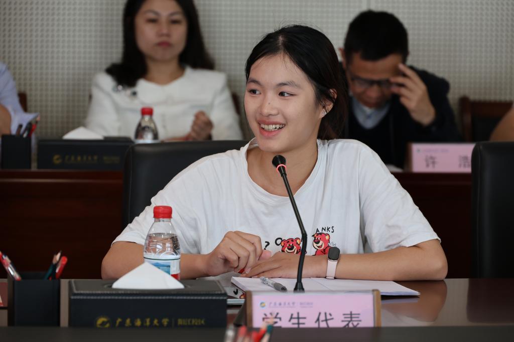 3C5EF43A5CC8BE8FC2983143A26_FD43FC81_F3A2