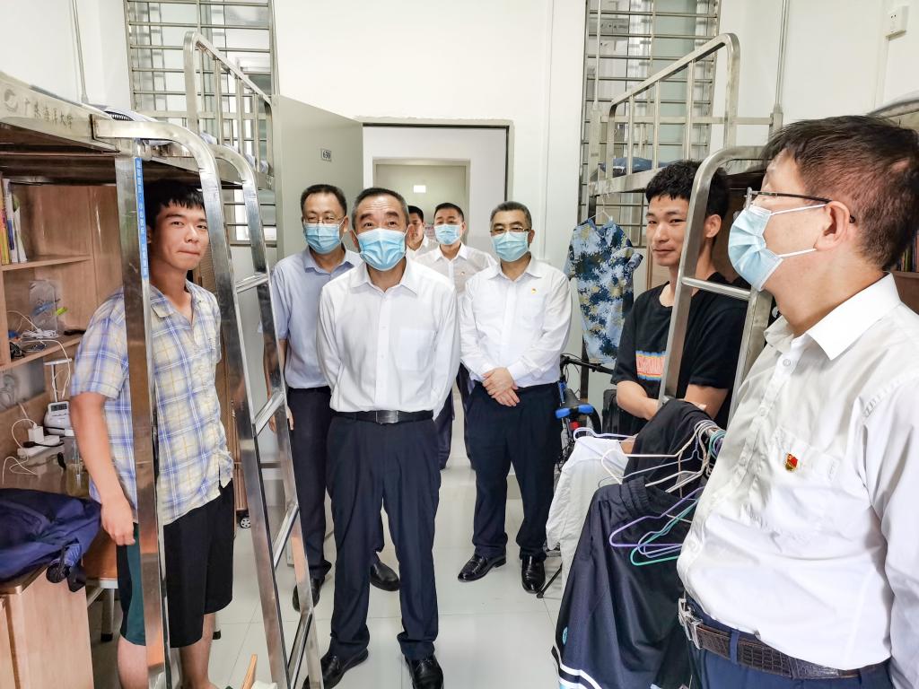 16EEE421084461517226F38BF85_50D32C04_1EDF8