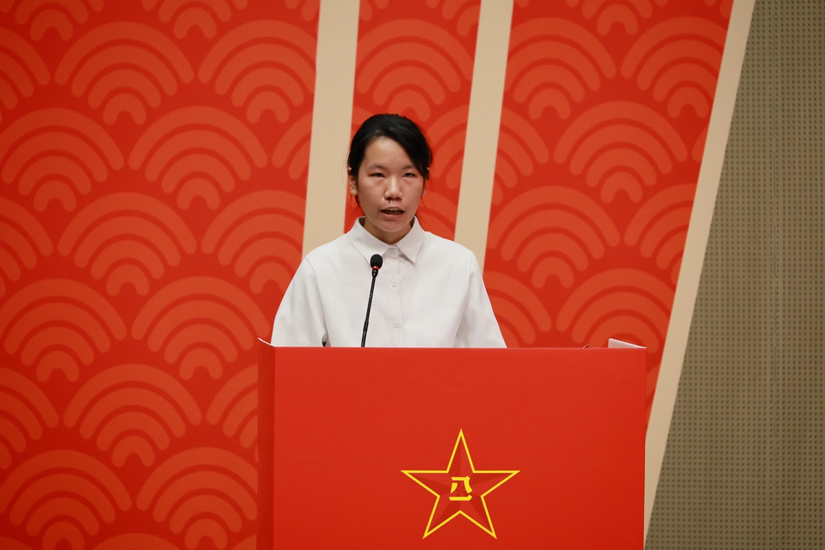 6CAAABFAECA7E5F0CF61564F2DB_A5A94053_34E9C