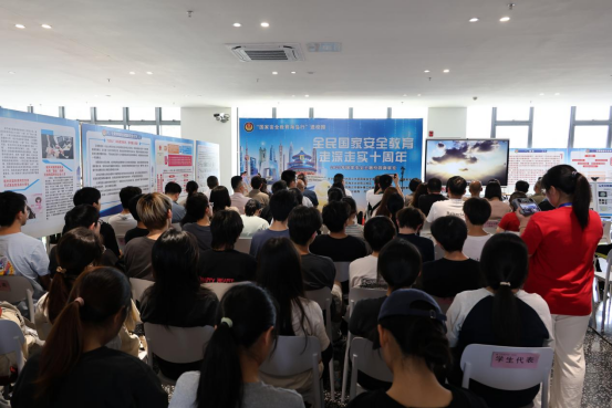 D41AEDC256573D77EE50452A77B_9E0D1A49_C7B4A