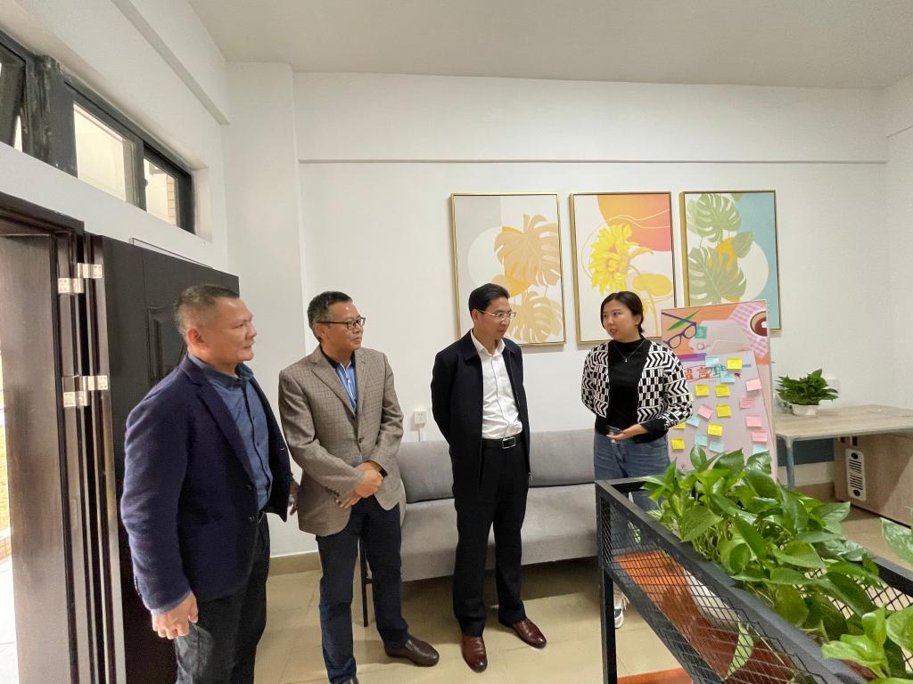 2C4953FC353959C5E4D8A79F86B_671909EC_19704