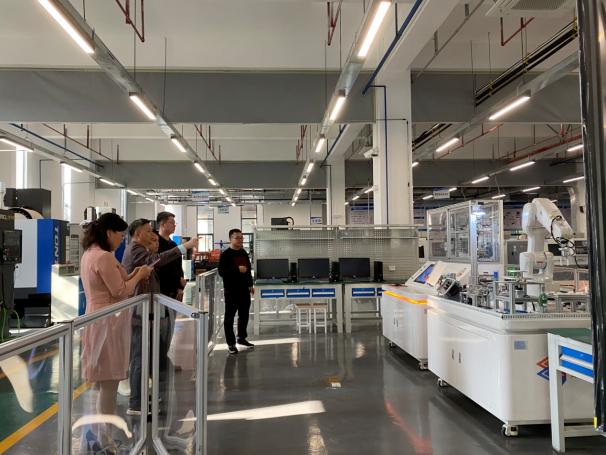 A3C521482A036174DEE619E3A69_141B0359_C90F